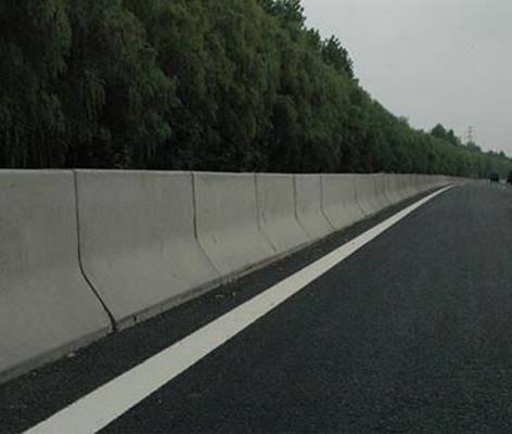 防撞護欄
